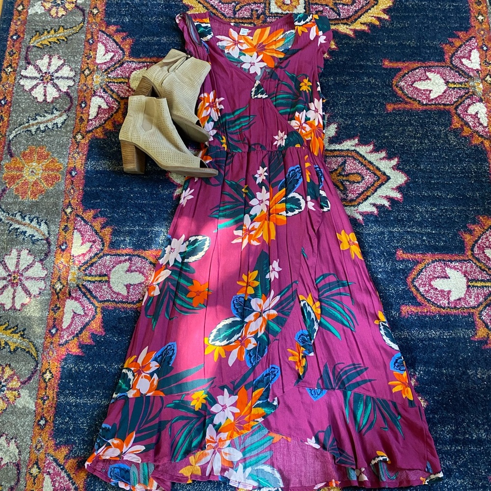 EUC Old Navy Floral Dress